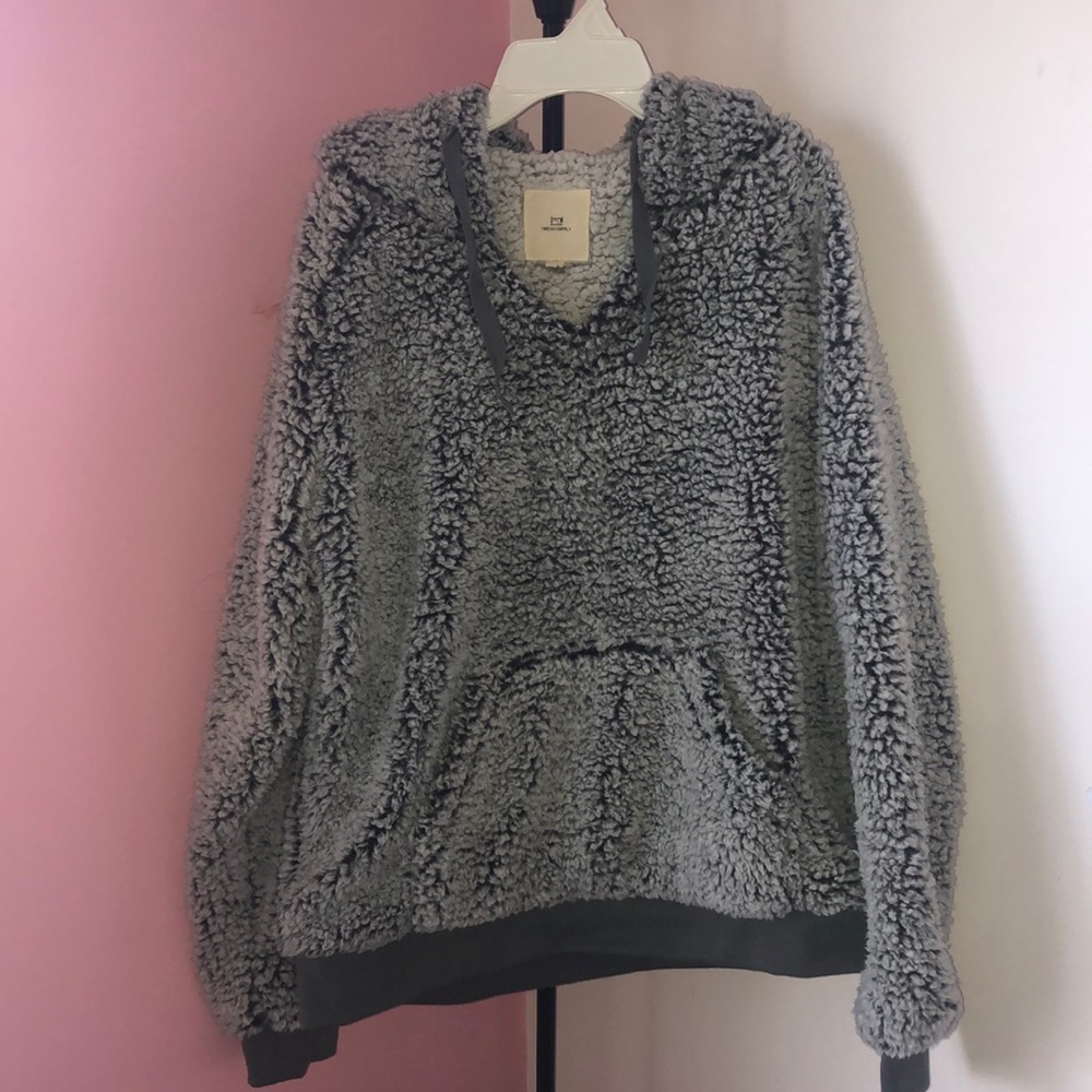 Thread and Supply Hooded Sherpa
